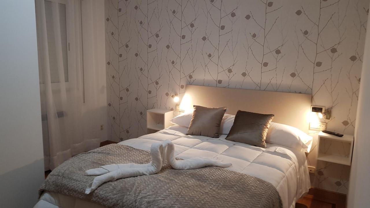 Apartamentos Shalom Ribadeo Eksteriør bilde