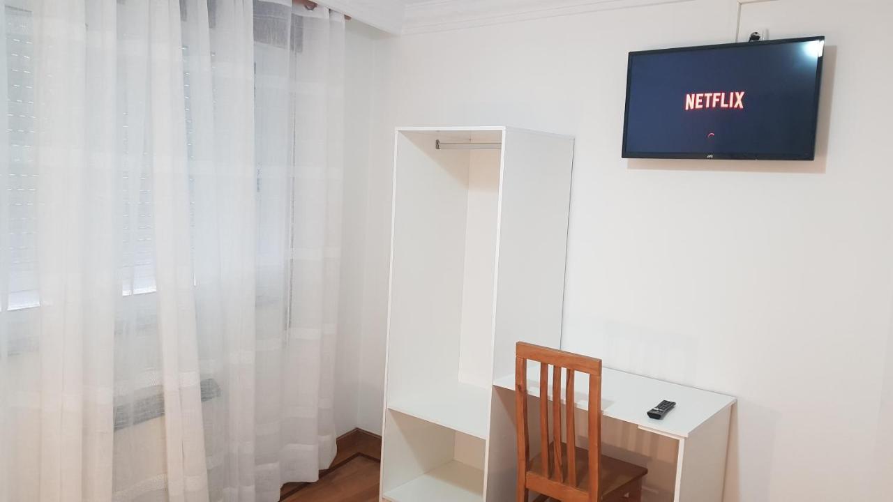 Apartamentos Shalom Ribadeo Eksteriør bilde